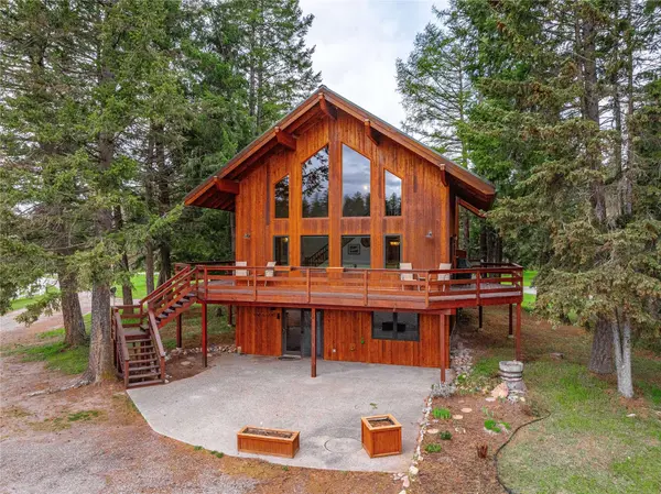 589 Hidden Meadow LN, Columbia Falls, MT 59912