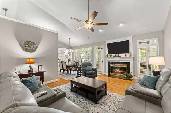 5735 Elm Tree DR, Buford, GA 30518