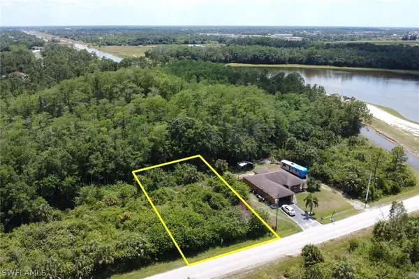 3317 38th ST W, Lehigh Acres, FL 33971