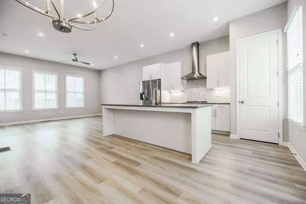 702 Needletail WAY, Atlanta, GA 30312