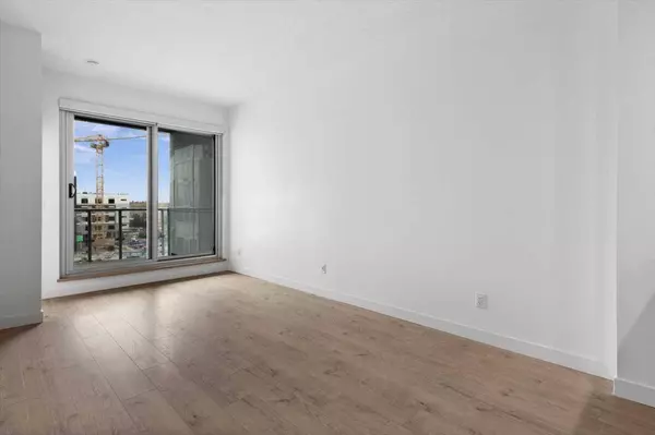 88 9 ST NE #601, Calgary, AB T2E 4E1