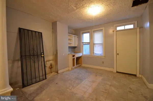 2707 PRESBURY ST, Baltimore, MD 21216