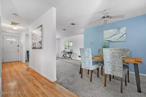 4019 HUNTINGTON FOREST BLVD, Jacksonville, FL 32257