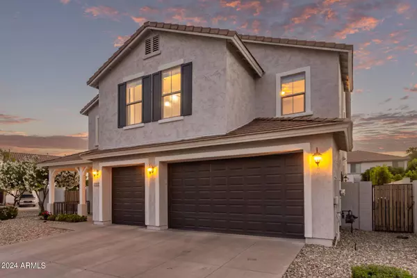 5144 W SADDLEHORN Road, Phoenix, AZ 85083