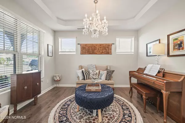 232 W Copenhaver Drive, Clayton, NC 27527