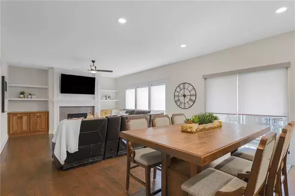 7610 N Tullis AVE, Kansas City, MO 64158