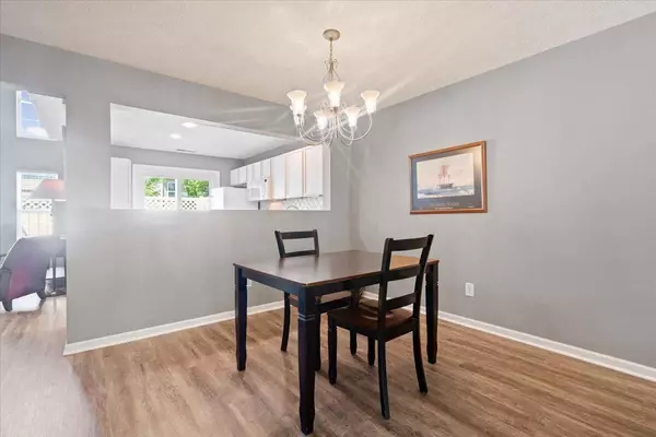 544 Crawford DR, Westfield, IN 46074