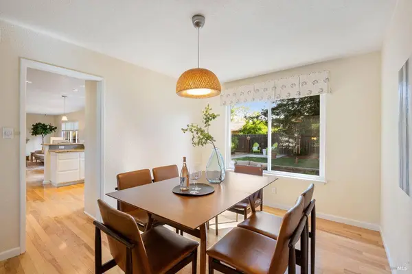 4406 Moffitt DR, Napa, CA 94558