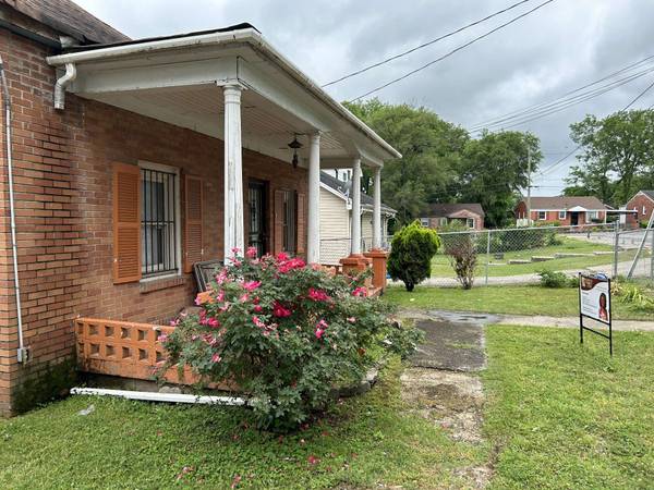 2521 Santi Ave, Nashville, TN 37208