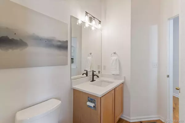 1819 Signature CT, Longmont, CO 80504