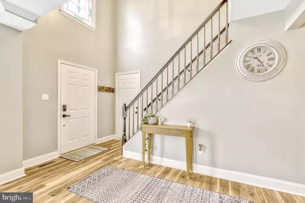 20764 DEWBERRY CT, Ashburn, VA 20147