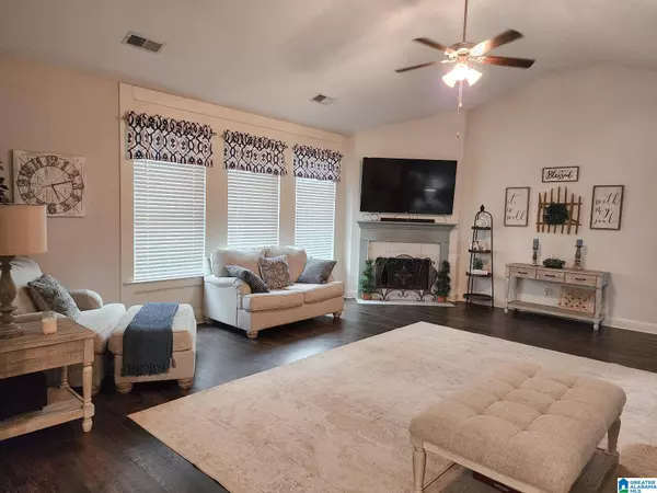 482 DOSS FERRY PARKWAY, Kimberly, AL 35091