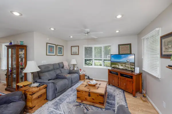 205 Lennox Avenue, North Cape May, NJ 08204