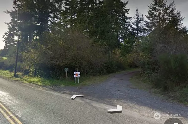 712 186th AVE NW, Lakebay, WA 98349