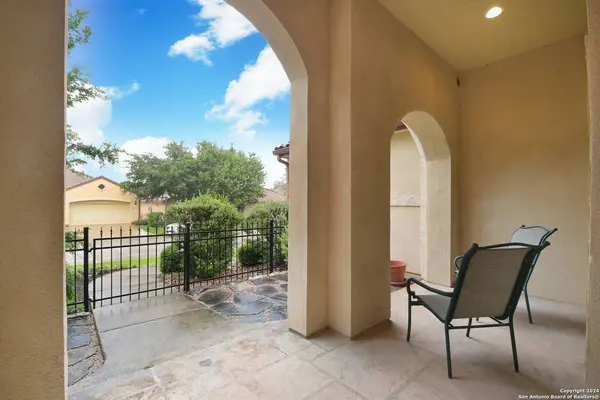 18626 CORSINI DR, San Antonio, TX 78258-1628