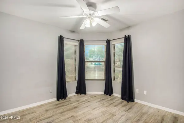 17419 W TARA Lane, Surprise, AZ 85388