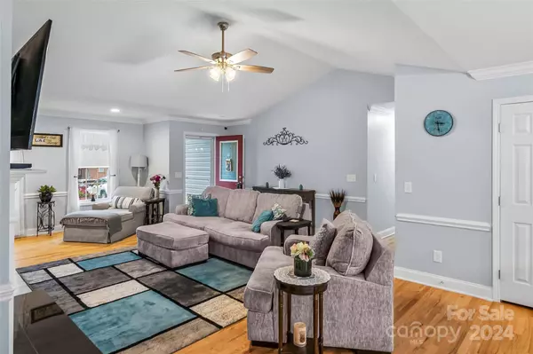 3710 Herman Sipe RD, Conover, NC 28613