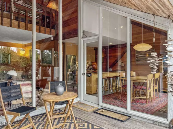 313 Salishan DR #E, Gleneden Beach, OR 97388