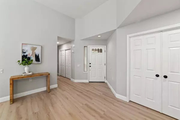 8133 Arroyo Vista DR, Sacramento, CA 95823