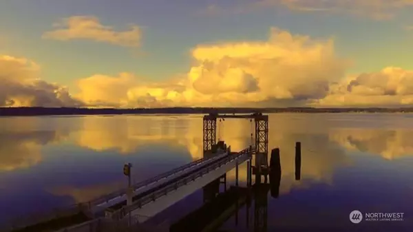 712 186th AVE NW, Lakebay, WA 98349