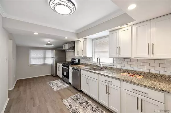 4143 FORBUSH Avenue, West Bloomfield, MI 48323