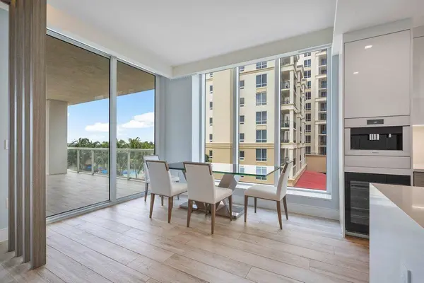 3730 N Ocean DR 5c, Singer Island, FL 33404