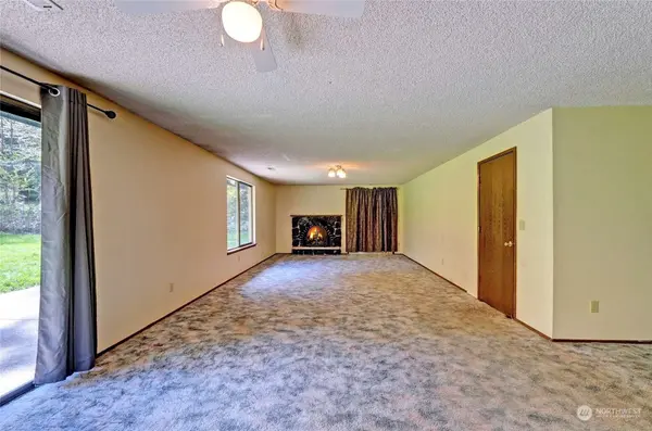 10203 72nd AVE NW, Gig Harbor, WA 98332