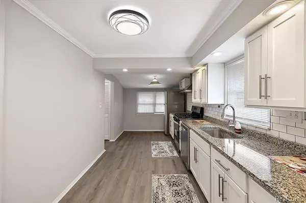 4143 FORBUSH Avenue, West Bloomfield, MI 48323