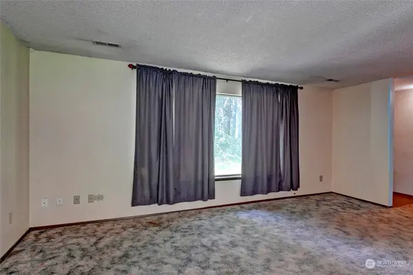 10203 72nd AVE NW, Gig Harbor, WA 98332