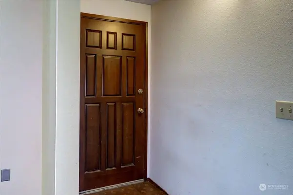 10203 72nd AVE NW, Gig Harbor, WA 98332