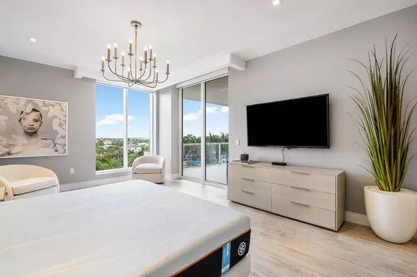 3730 N Ocean DR 5c, Singer Island, FL 33404