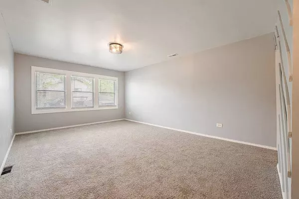 21834 PETERSON AVE, Sauk Village, IL 60411