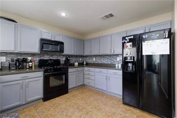 7326 Padleymor Street, Las Vegas, NV 89139