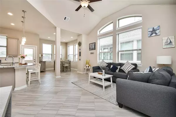 1563 Rustling Creek DR, Missouri City, TX 77459