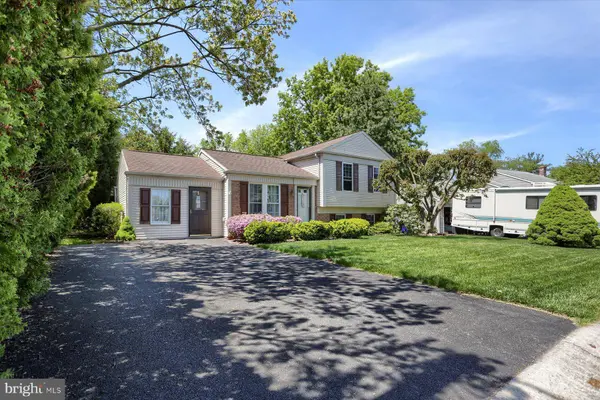 36 LILAC DR, Mechanicsburg, PA 17050