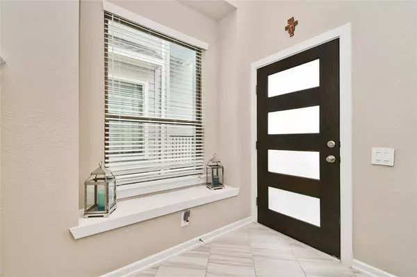 1563 Rustling Creek DR, Missouri City, TX 77459