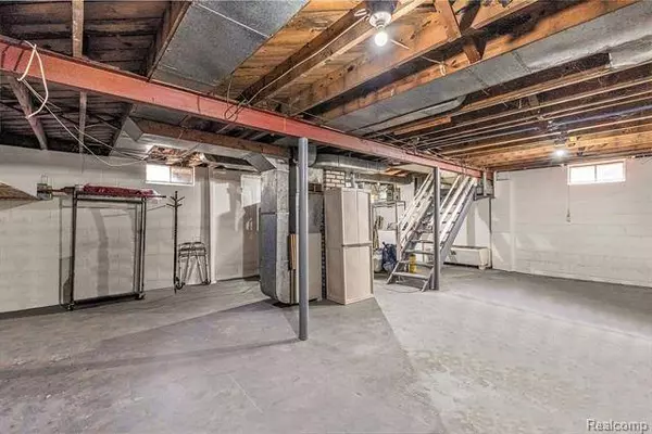 3026 Beecher Road, Flint, MI 48503