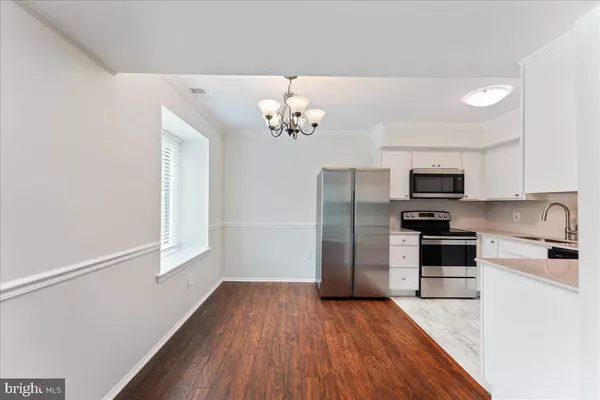 5200 HILLTOP DR #L16, Brookhaven, PA 19015