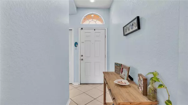 5018 YELLOWTOP LOOP, Lakeland, FL 33811