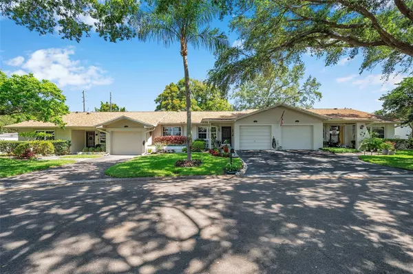 2190 MARSHALL DR #2190, Dunedin, FL 34698