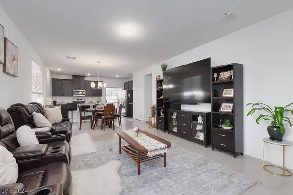 1110 Edel Hest Avenue, North Las Vegas, NV 89081