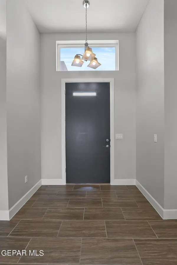 13087 Emerald Hills Avenue, El Paso, TX 79928