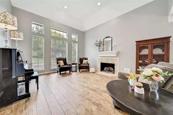 5903 Juniper Knoll LN, Kingwood, TX 77345