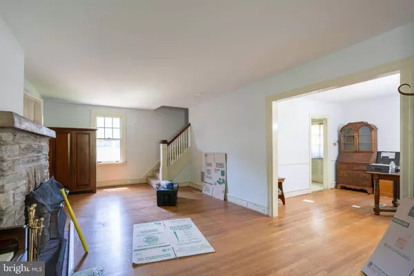 100 WEBSTER AVE, Wyncote, PA 19095