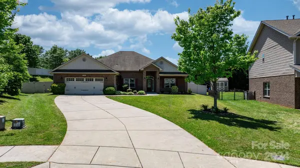 108 Wake CT, Statesville, NC 28677