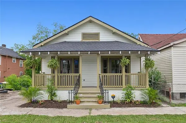 2517 19 FRENCHMEN ST, New Orleans, LA 70119