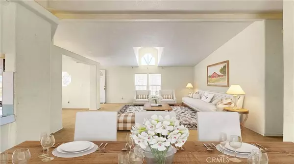3595 Santa Fe AVE #209, Long Beach, CA 90810