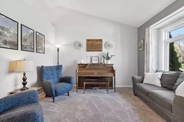 13544 Dellwood CT, Rosemount, MN 55068