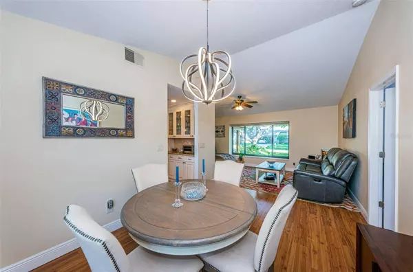 3080 OAK VIEW DR, Palm Harbor, FL 34684