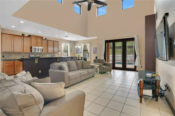 2717 EAGLE CLIFF DR, Kissimmee, FL 34746